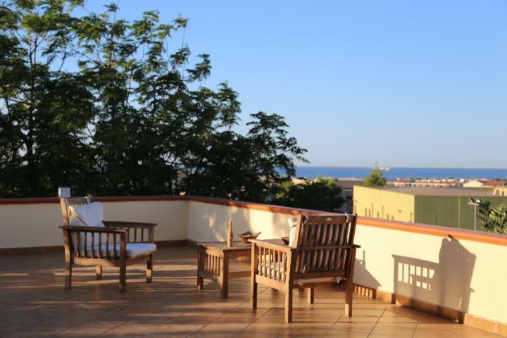 B&B Villa Sul Golfo กวาร์ตู ซานเตเลนา ภายนอก รูปภาพ