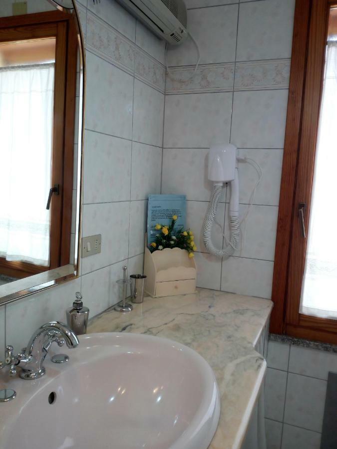 B&B Villa Sul Golfo กวาร์ตู ซานเตเลนา ภายนอก รูปภาพ